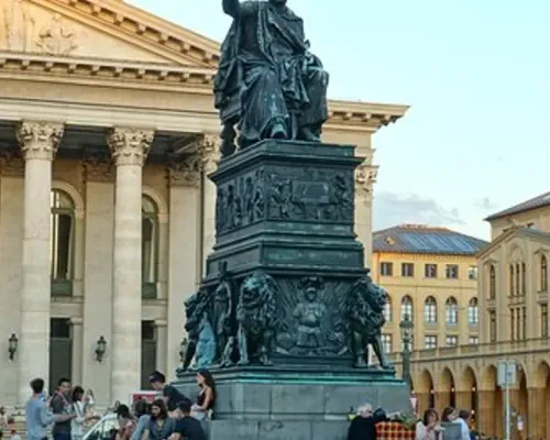 Self-guided Discovery Walk in Munich’s Old Town